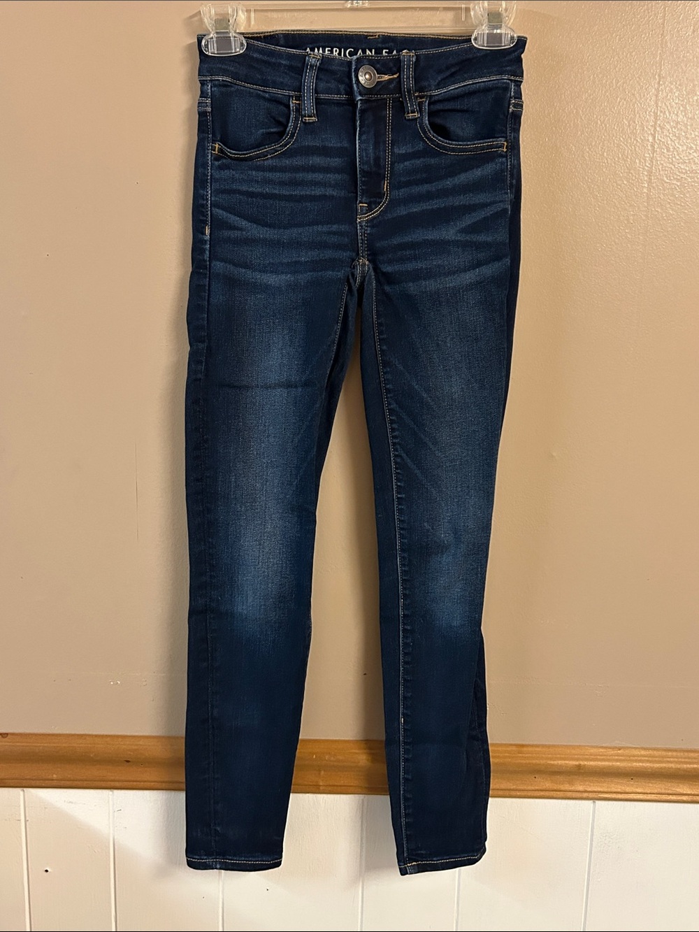 American Eagle Women’s Size 00 Short Jeans